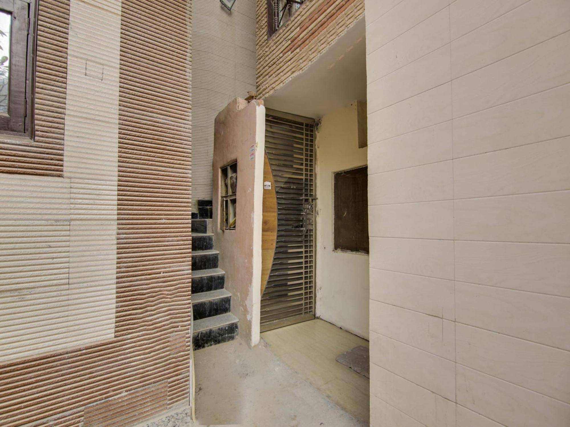Hotel O Ar Residency Dillí Exteriér fotografie